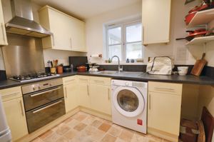 Kitchen- click for photo gallery